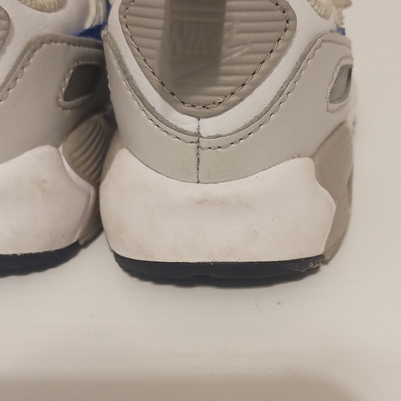 Kids White and Blue Nike Swoosh Sneakers Shoes - Picture 4 of 7